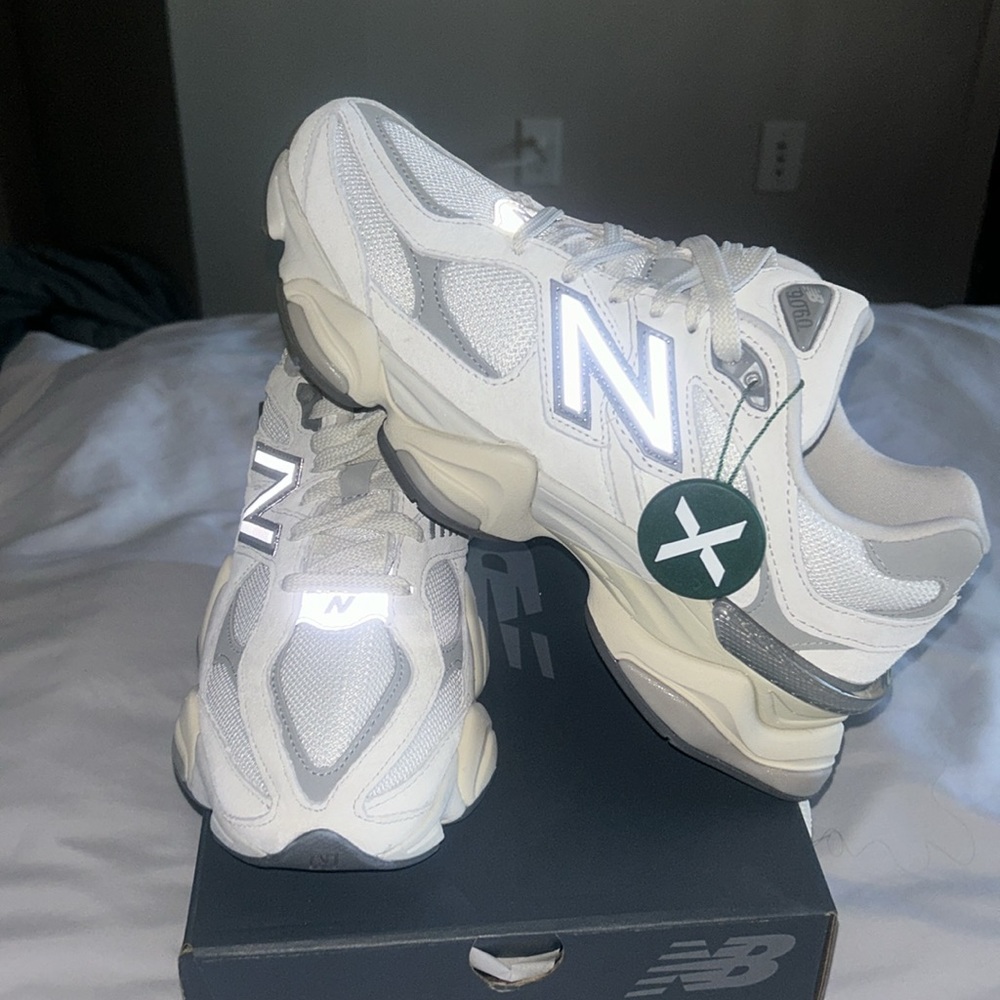 New Balance 9060 Sea Salt White